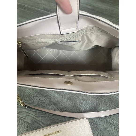 MICHAEL KORS Serena Large Shoulder Tote Blush Pink Gold Hardware With Wallet - Picture 16 of 16